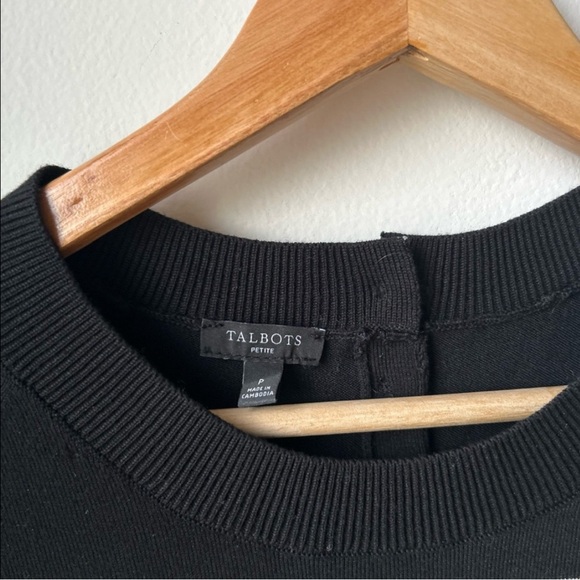 TALBOTS Striped Black and White Short Sleeve Top Size Small Petite - Picture 4 of 5